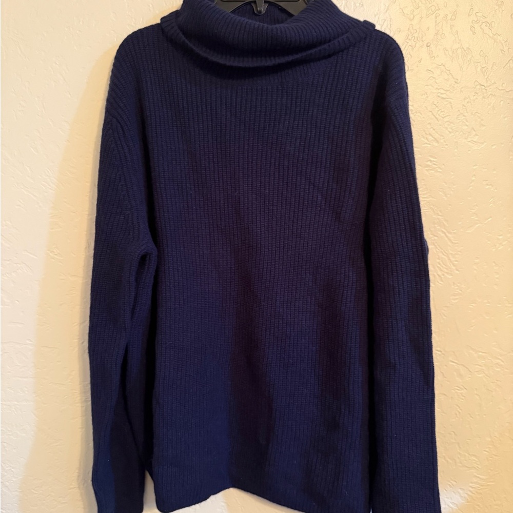 Quince women’s size medium Mongolian cashmere Cozy Navy Blue cowl neck Sweater